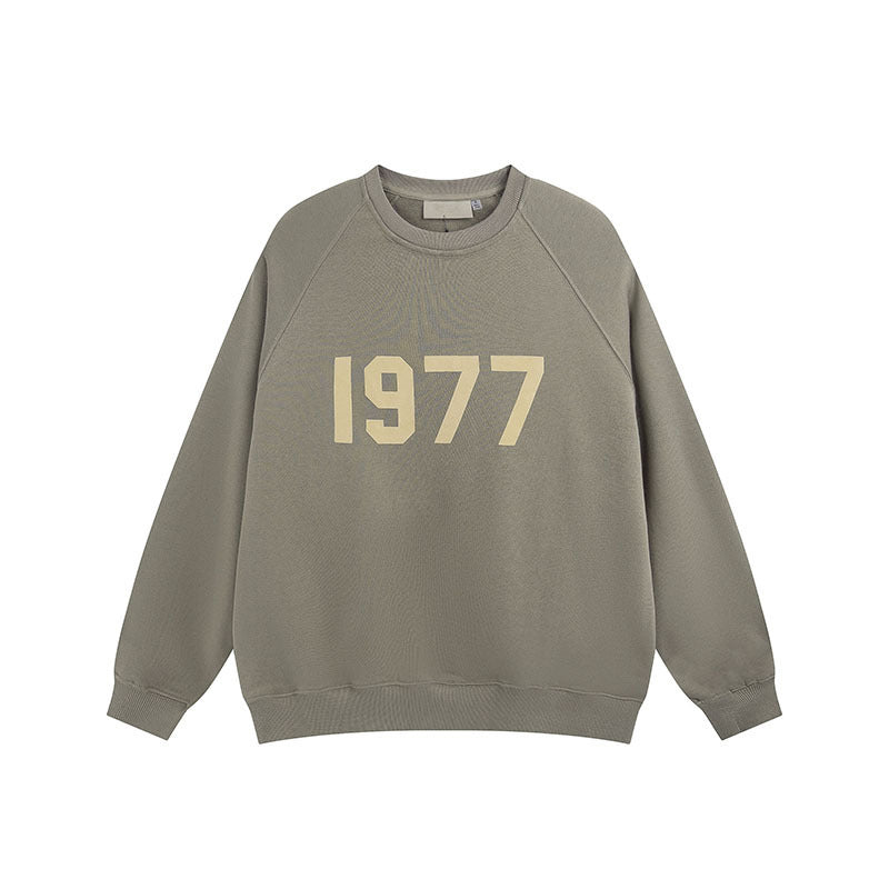 ESSENTIALS 1977 Crew Neck